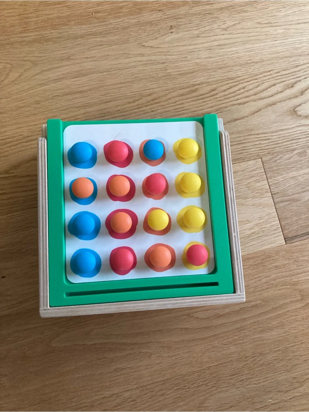 Lovevery Wooden Peg Matching Game - Multicolor